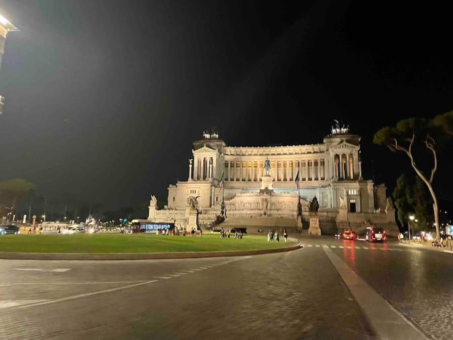 Gateway To Rome'S Treasures Apartman Kültér fotó